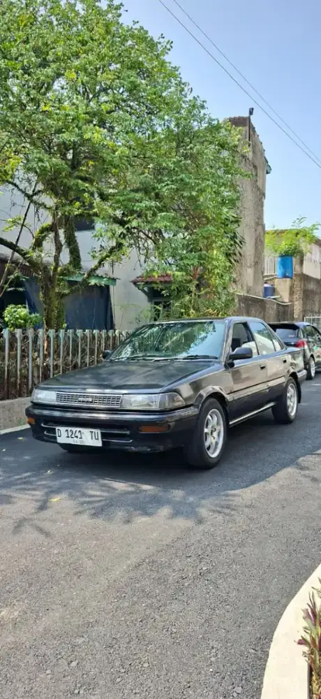 Toyota Corolla Twincam EE90 1300cc