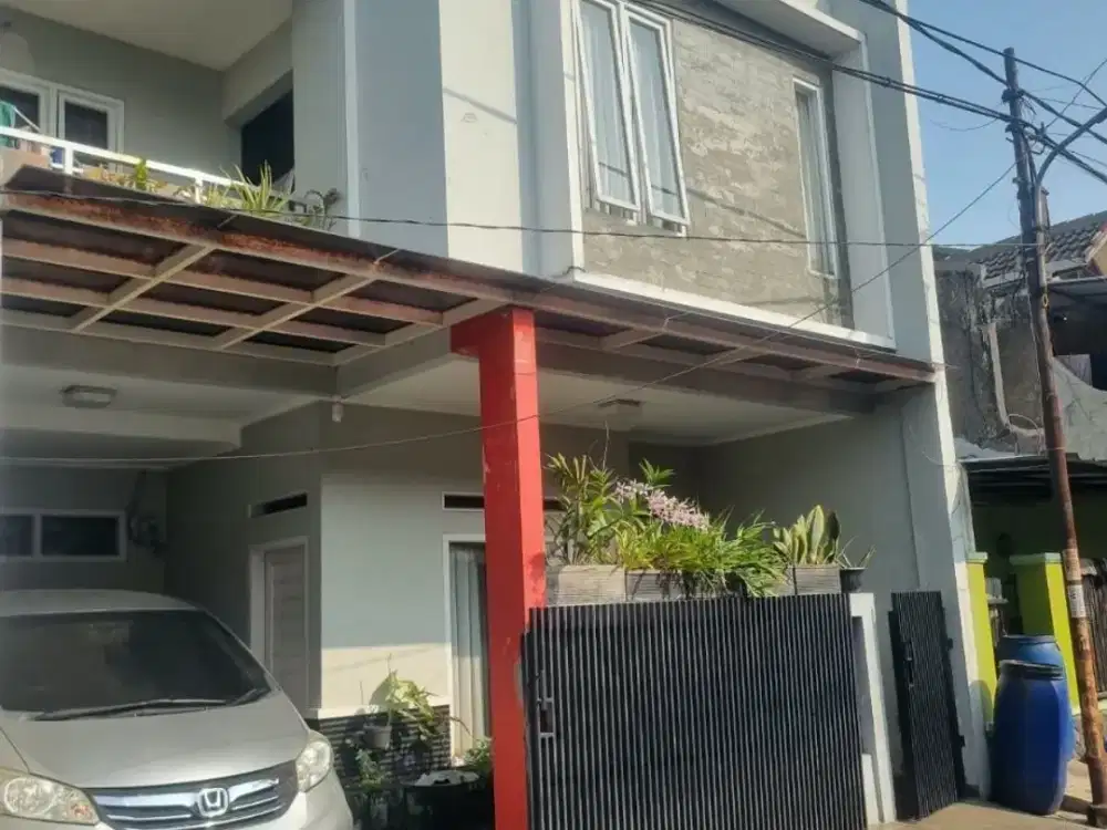 DIJUAL RUMAH 3 LANTAI FULL FURNISHED STRATEGIS DI MARGAHAYU RAYA KOTA BANDUNG
