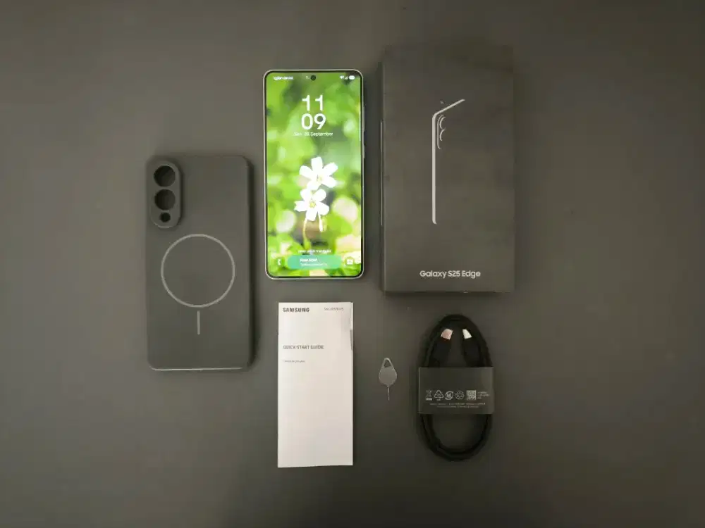 Samsung Galaxy S25 Edge 12/256 - Fullset Istimewa, Ex Garansi Resmi