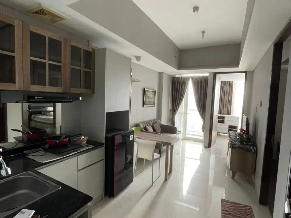 Sewa Apartment Linden Marvell City, City View