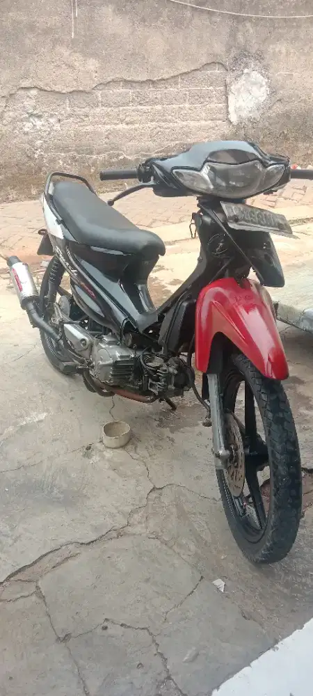 Jual cepat motor suzuki smash th 2005 lengkap
