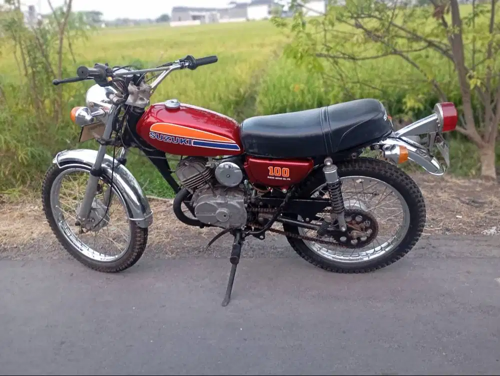 Dijual Suzuki Trail TS 100 B Tahun 1974 (Honco)