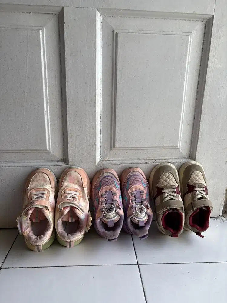 preloved sepatu anak