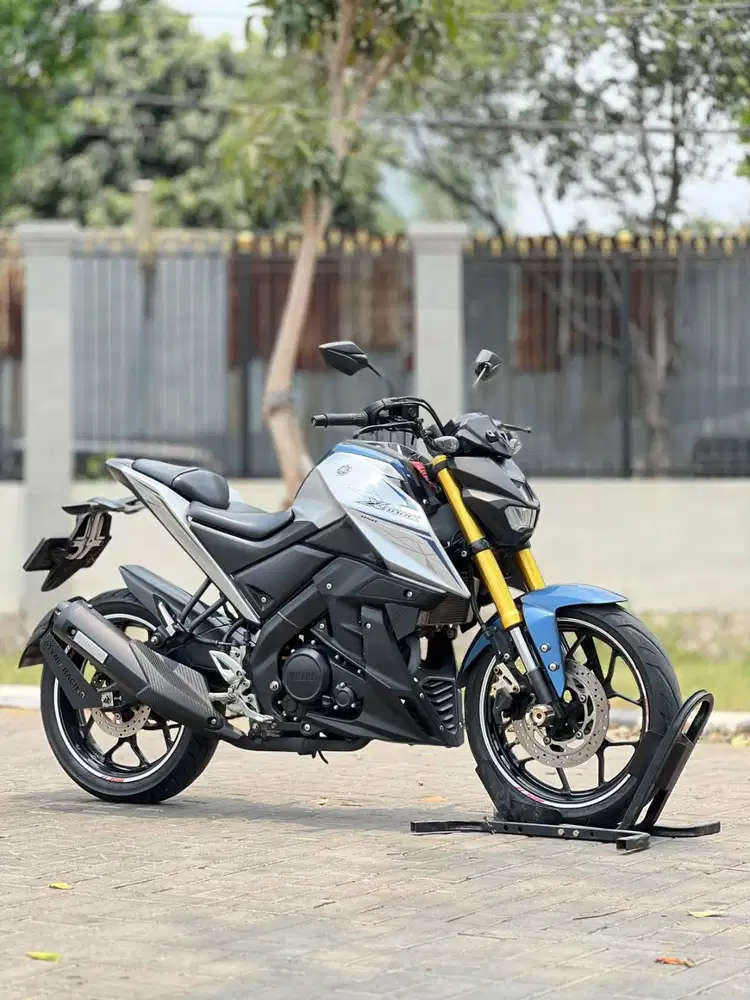 YAMAHA XABRE 150 2018 SILVER KM RENDAH PAJAK PANJANG SUPER MULUS