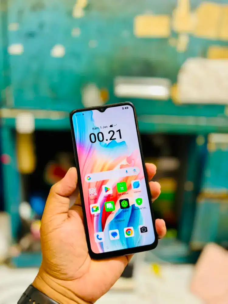 Oppo A18 4/128 Hp casan 10 watt
