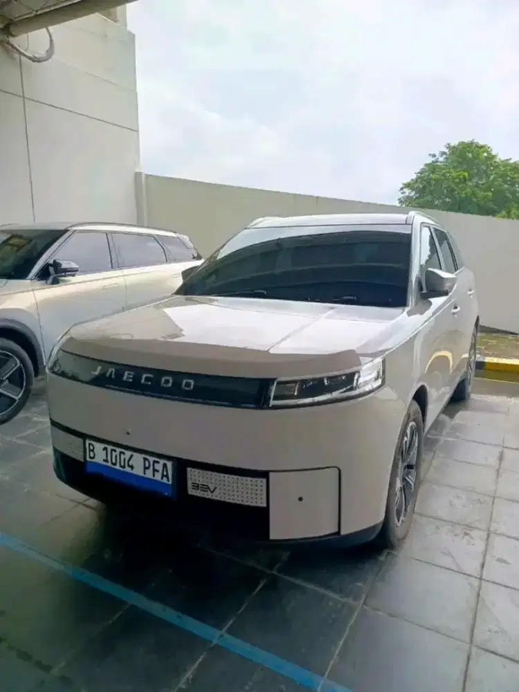 JAECOO J5 EV PREMIUM
