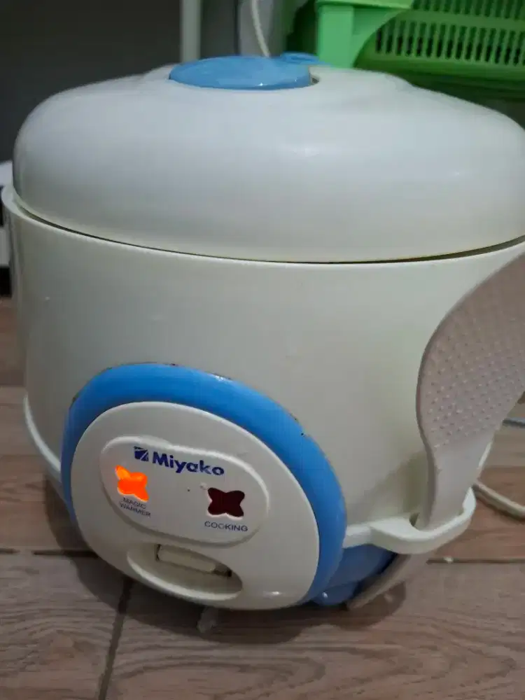 Rice Cooker Miyako