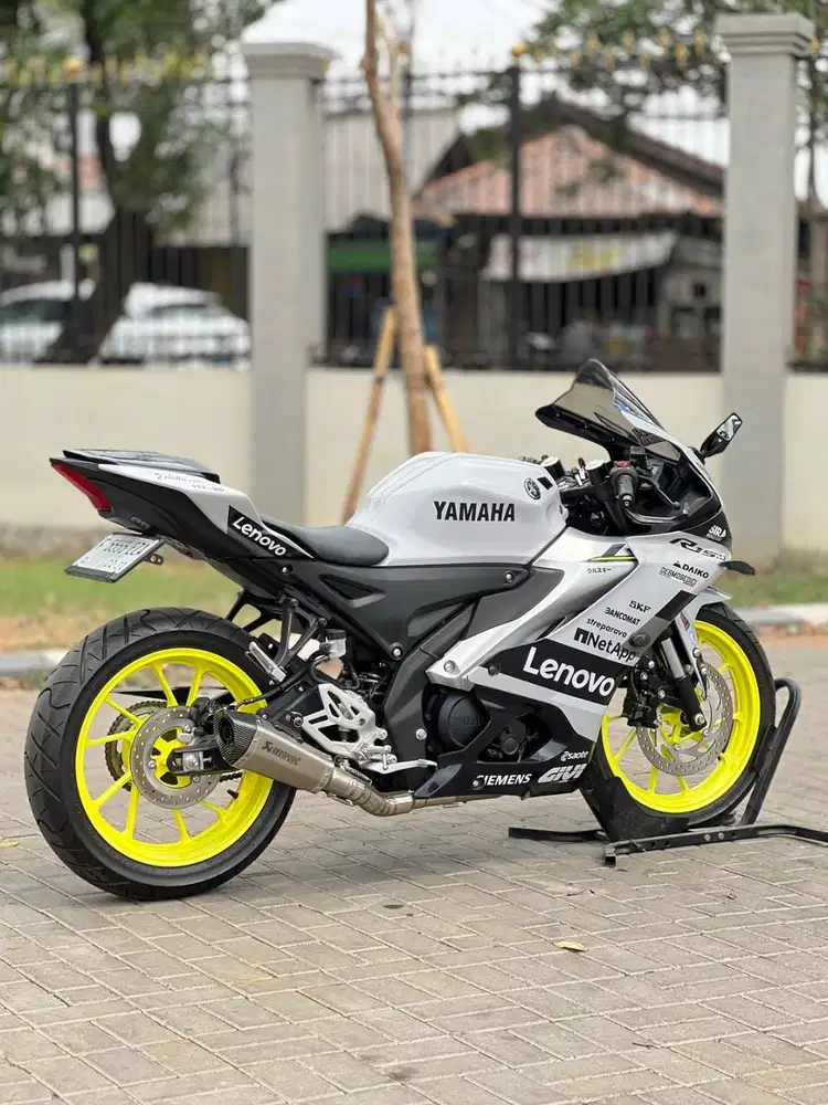 KM 200 PERAK AJA! YAMAHA YZF R15 V4 2023 GREY PAJAK PANJANG FULL MULUS