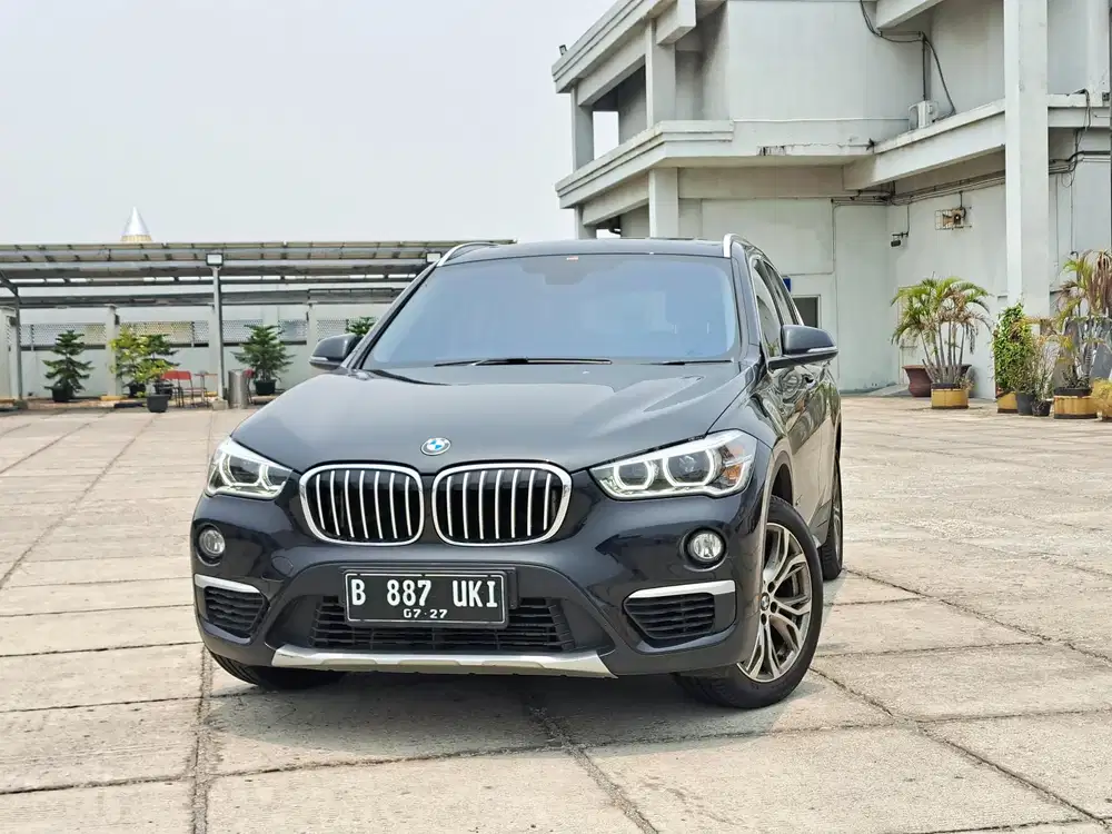 Km Antik 18rb BMW X1 Sdrive Panoramic At 2017 Putih Good Condition
