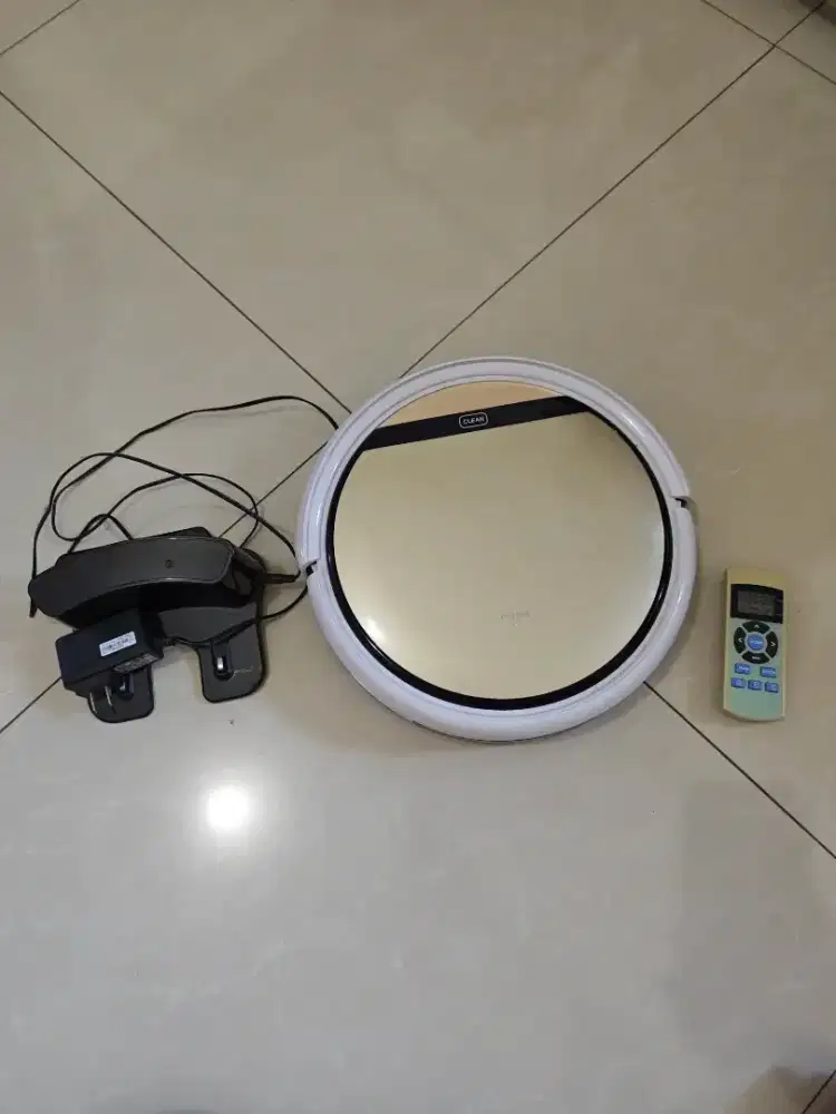 Robot vacuum iLife bekas