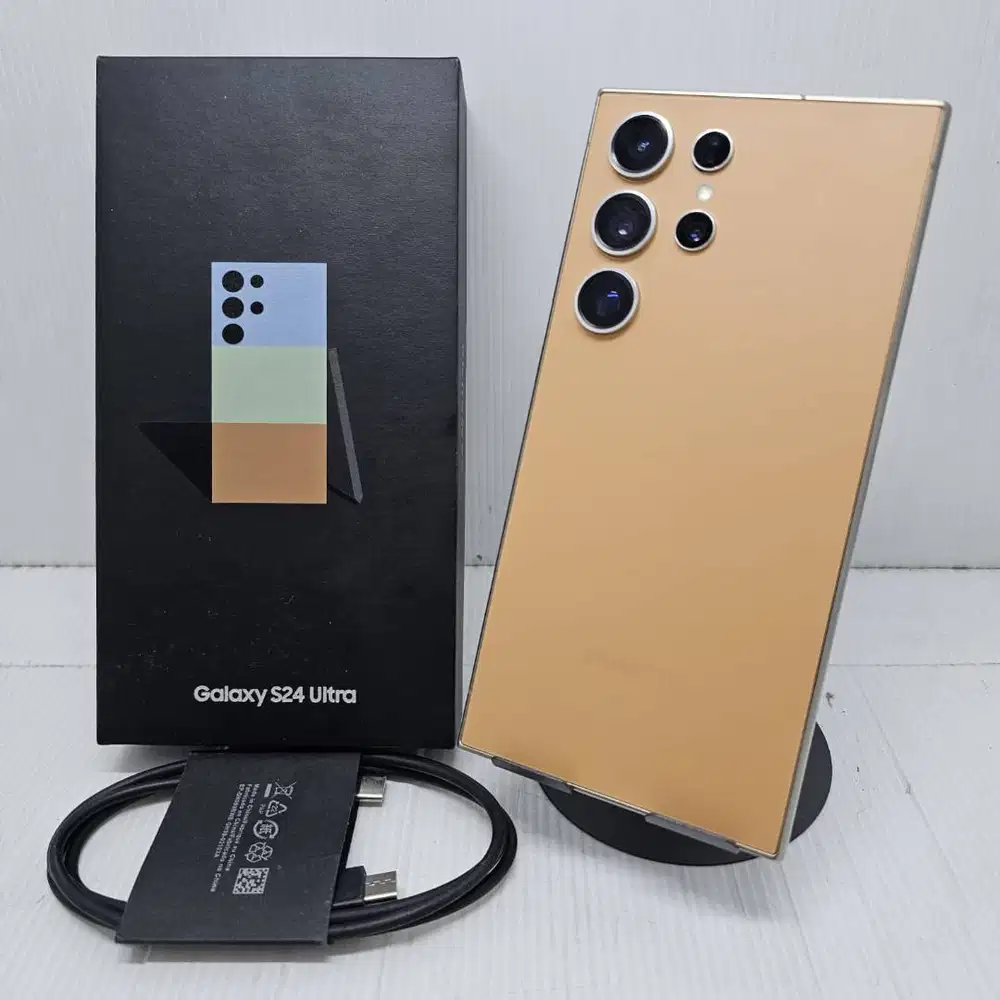 VERY RARE COLOR!  SAMSUNG GALAXY S24 ULTRA 5G  12/512 Titanium ORANGE
