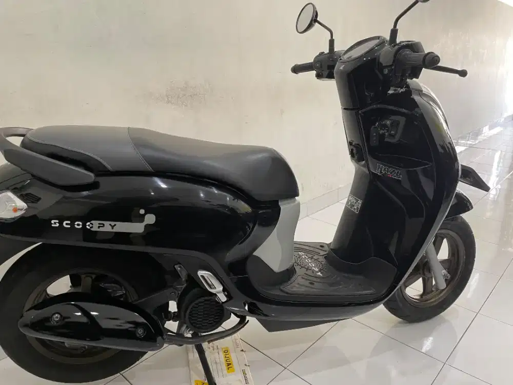 Scoopy km low 800 perak