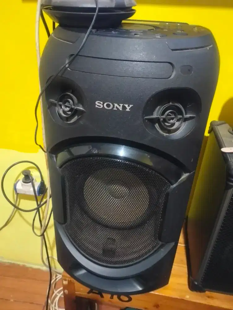 Speaker Sony lengkap