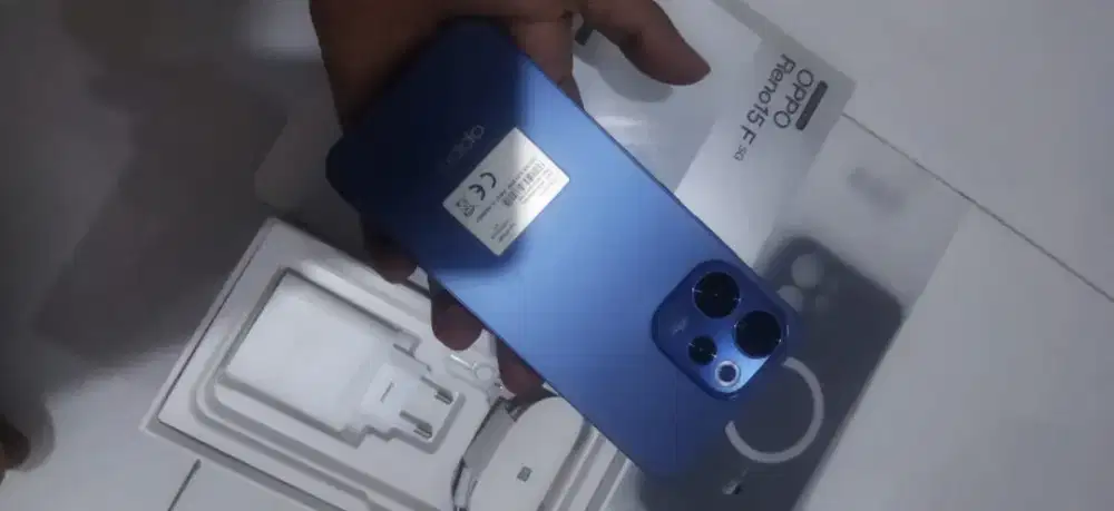 Oppo Reno 15f 8/256