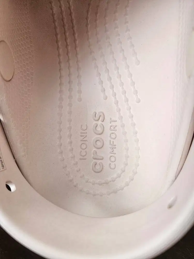 Crocs Pink - Cewek