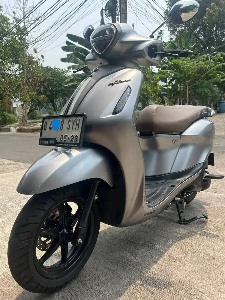 Yamaha Grand Filano LUX Elixir Dark Silver 2024