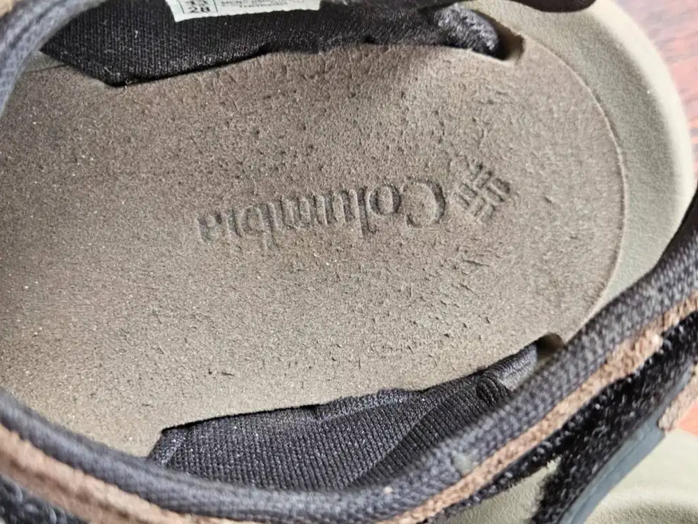 Columbia Sandal Gunung