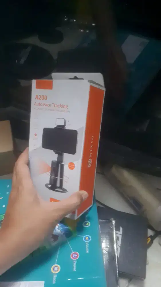 Mixio A200 Auto Face Tracking
