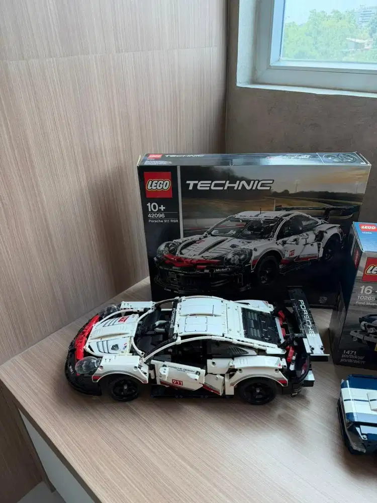 Lego Technic Porsche 911 RSR