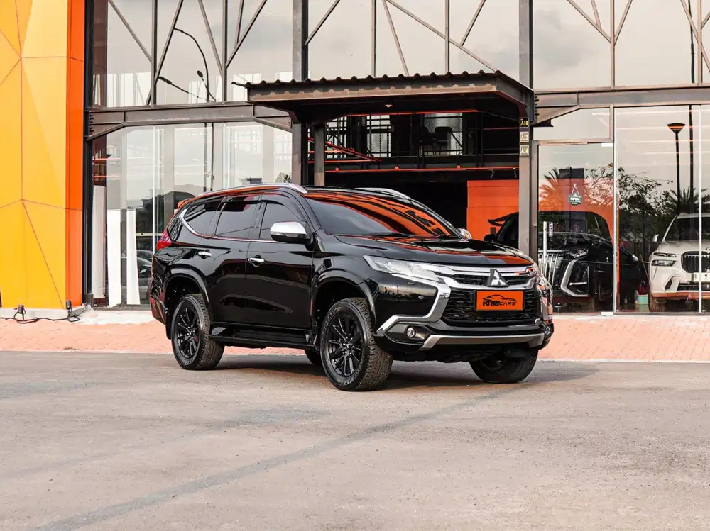 Mitsubishi Pajero Sport Dakar 4x2 sunroof
2019