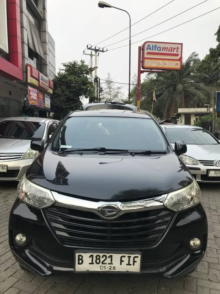 Daihatsu Xenia 1.3 R STD AT Bensin - Tahun 2018
