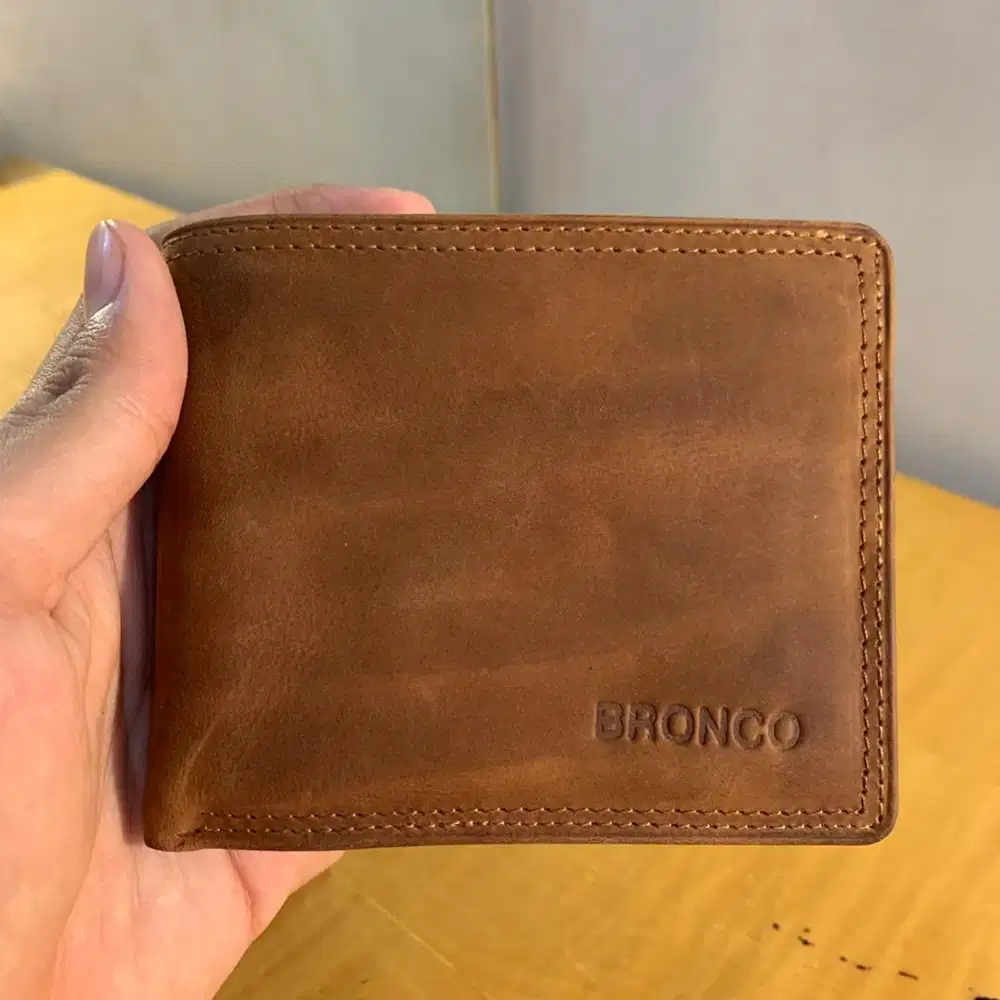 Dompet Pria Kulit Asli [Bronco]