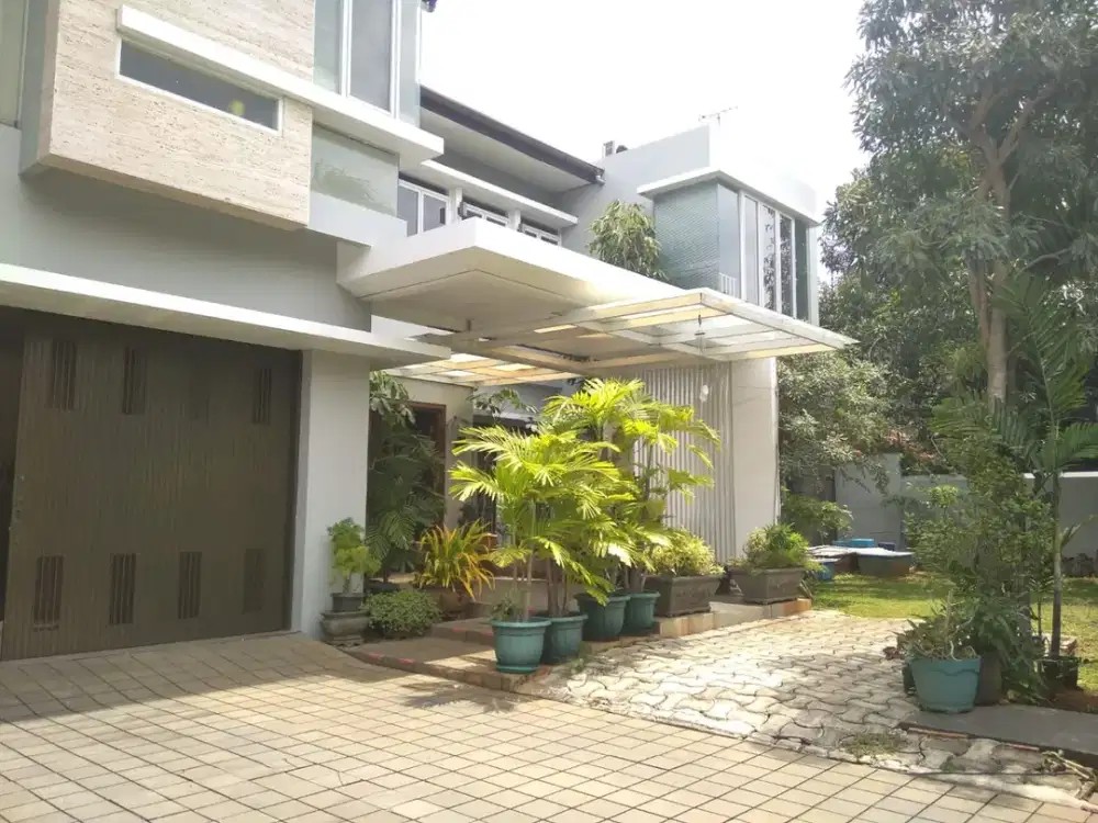 DIJUAL RUMAH LUAS DI TOMANG – JAKARTA BARAT