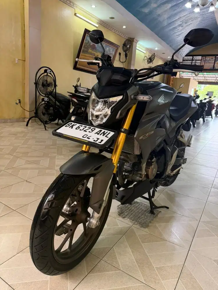 New CB 150R/CB150 R Street Fire SE 2025*Odomtr 5.000 KM*plaza motor
