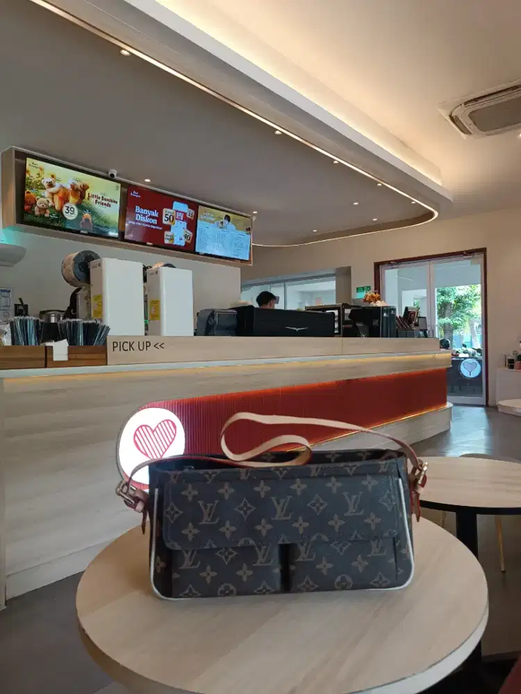 Tas Fashion Branded Pria