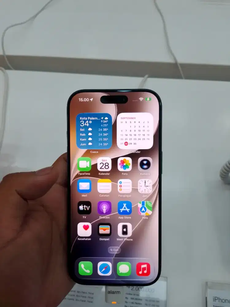 KREDIT HP IPHONE 17 PRO MAX SEGAMPANG ITU HANYA DI HOME KREDIT BUNGA0%