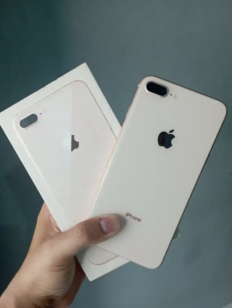 iPhone 8 plus 64 gb all op