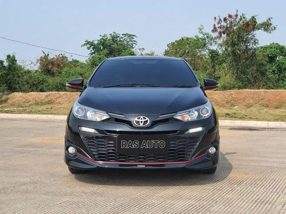 LOM KM 72 REBU!  Toyota Yaris 1.5 S TRD AT 2020 Hitam