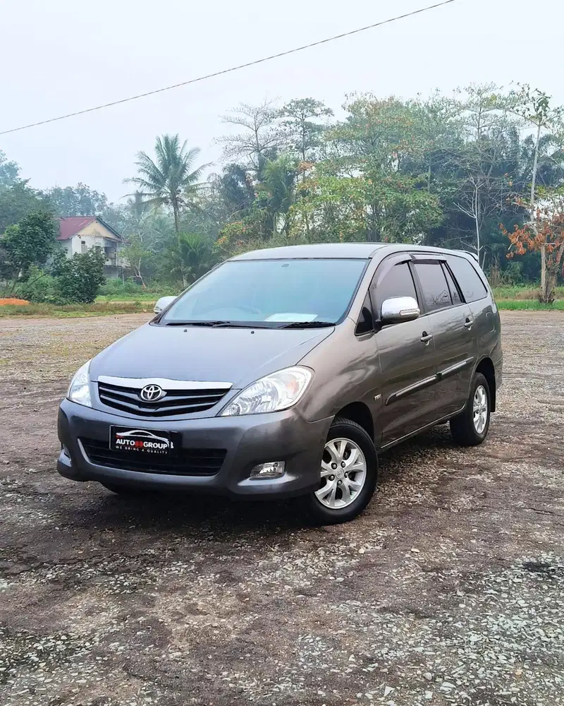 TOYOTA INNOVA TIPE G (ABU-ABU) 2.0 MATIC (2011)