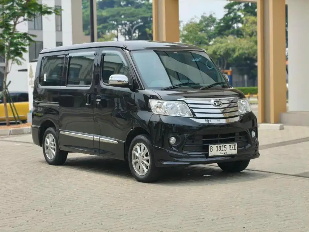 Daihatsu Luxio X AT 2024 Pajak Panjang