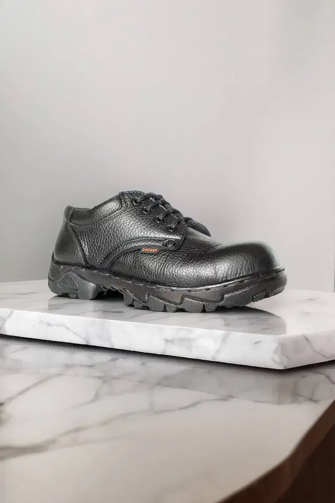 Solusi terbaik Sepatu safety sol tahan panas Jawilan