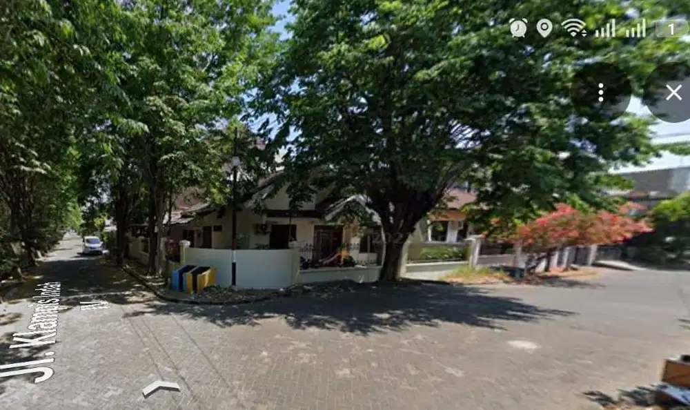 Dijual Rumah Hook Kawasan Elit Klampis Anom Kota Surabaya Timur