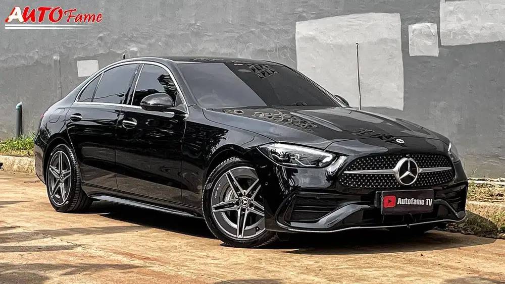 KM5RB Mercedes Benz W206 C300 AMG Line Eq Boost NIK 2022 Akhir Panoram