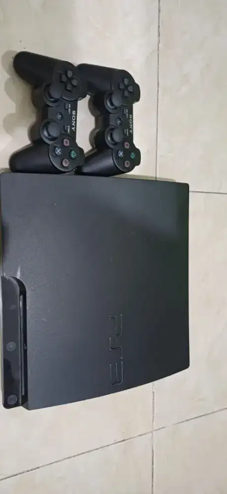 Ps3 slim 250gb..lengkap dus book
