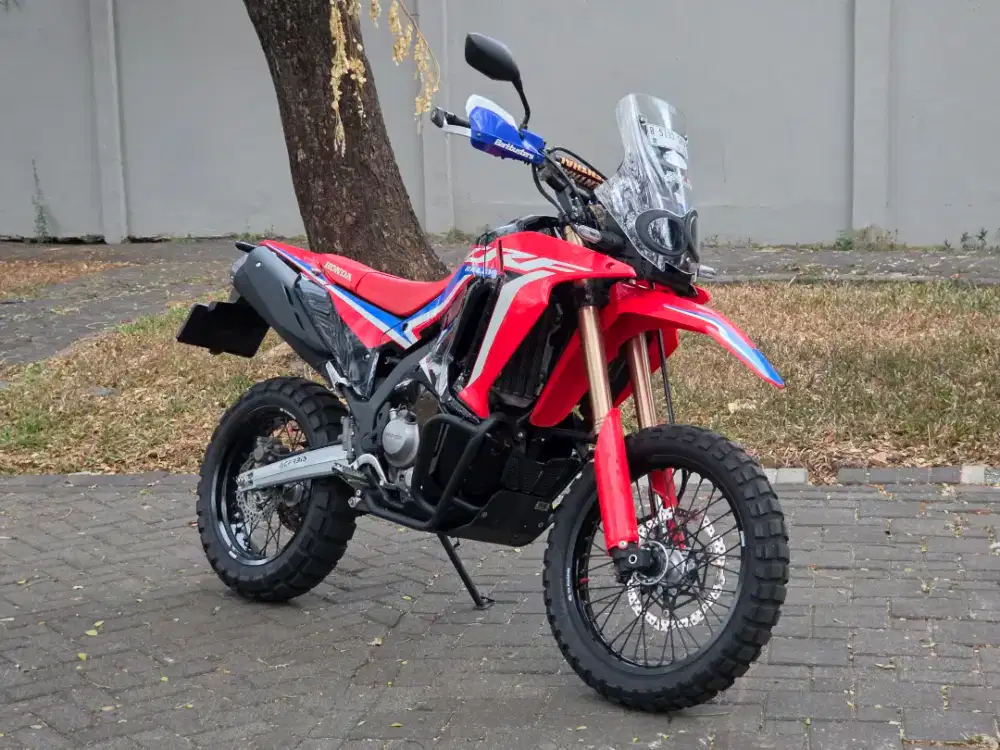 Moge Adventure Honda CRF 250 Rally th 2023 Km4rb Like New Siap Turing