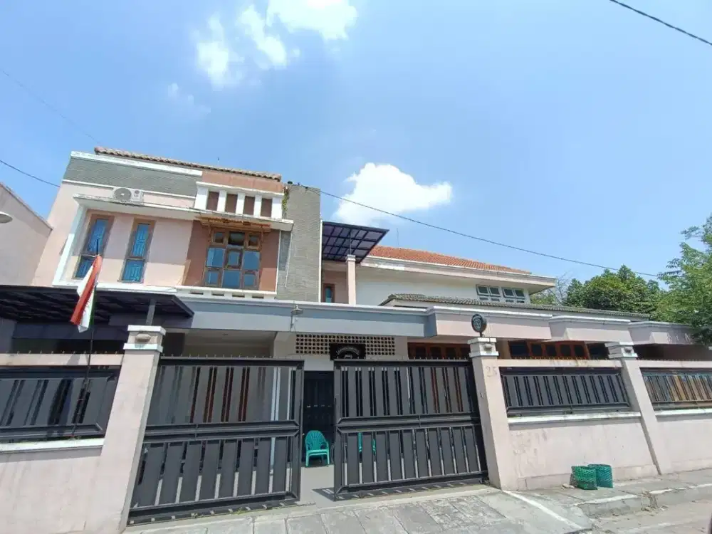 Dijual Rumah Luas 10KT Di Jl Wirotamtomo Serengan Potensial Kost Exclusif