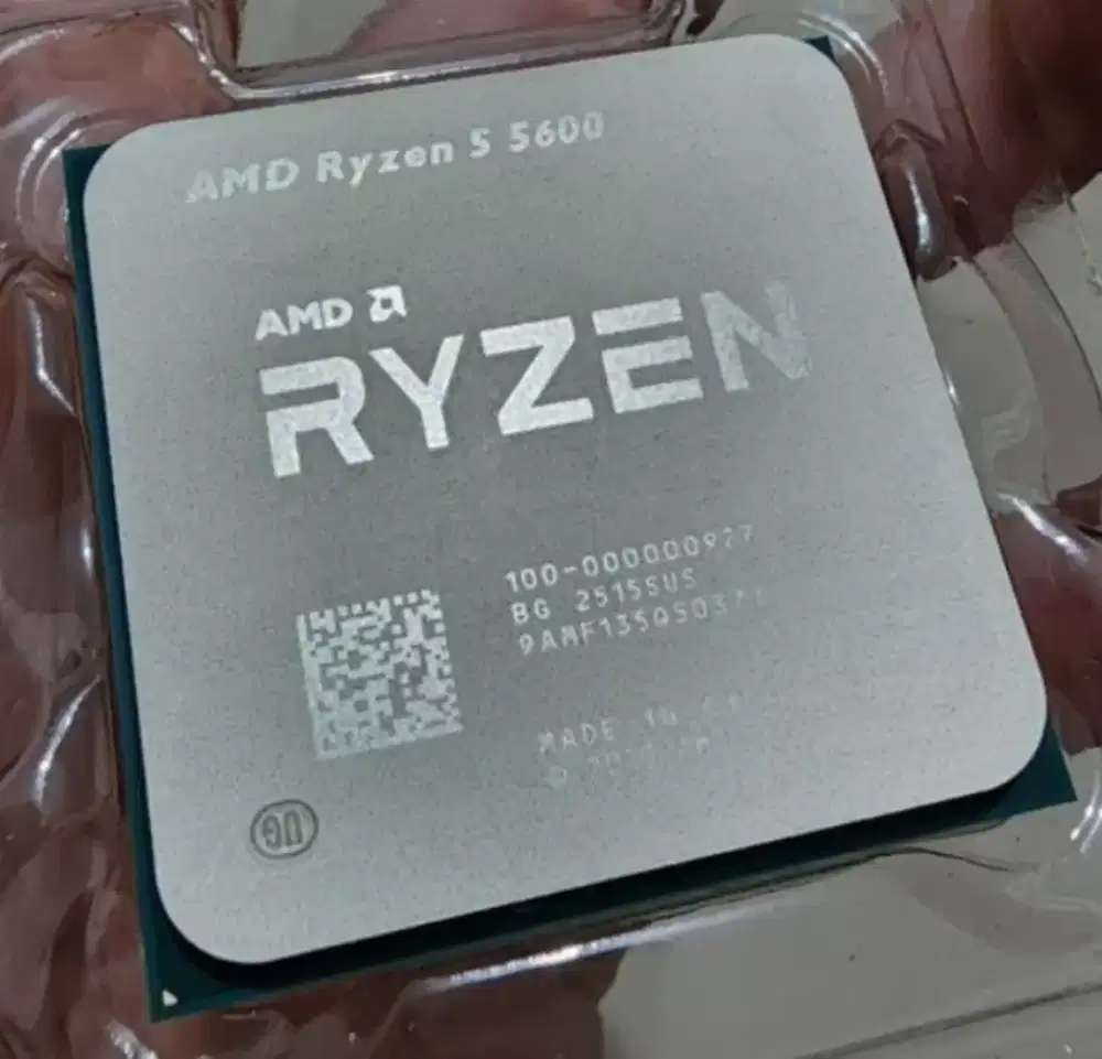 Ryzen 5 5600 tray