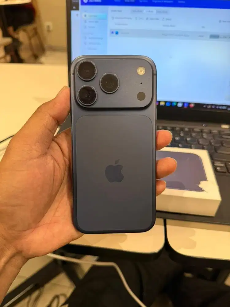 Iphone 17 pro 256gb garansi on januari 2027