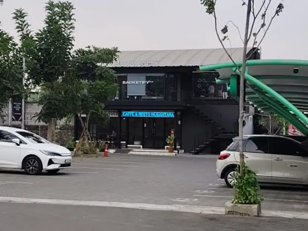 DISEWAKAN RUKO STRATEGIS DI LAVISH PARK, JAKARTA SELATAN