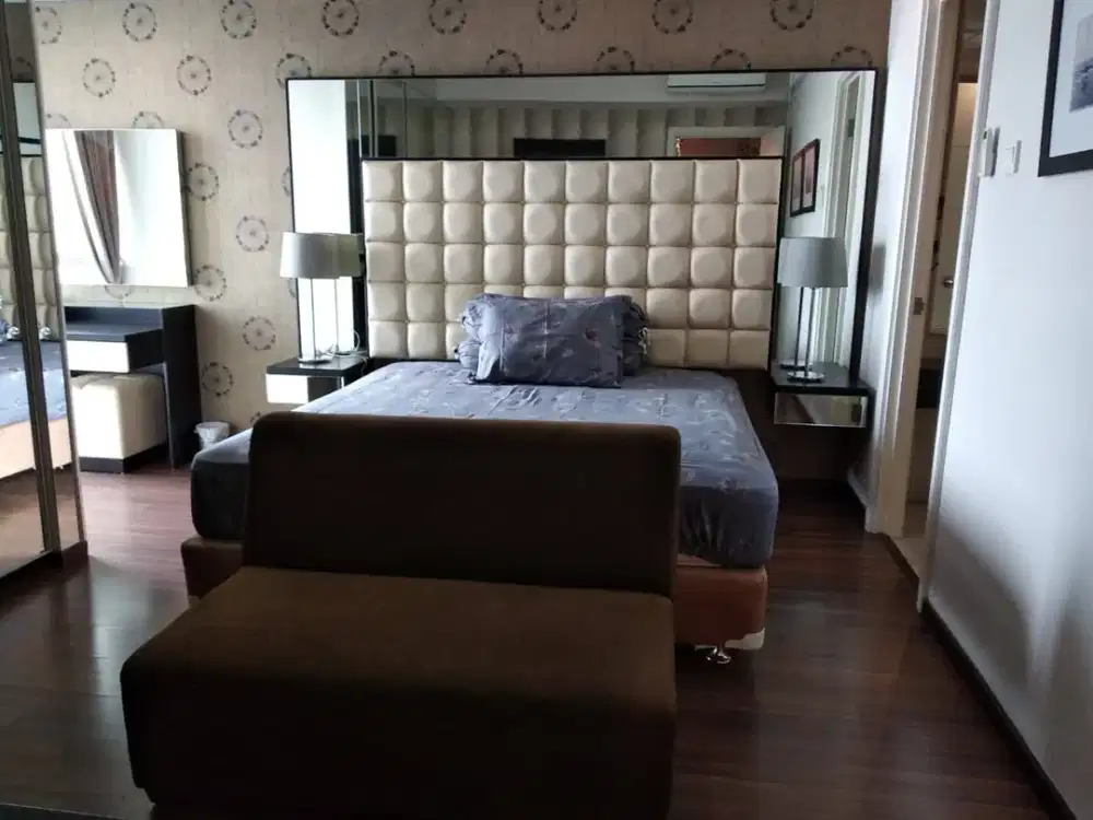 Apartemen Trillium Jl Pemuda Surabaya Furnish 3 Unit AC Listrik 3500 Watt Hadap Timur