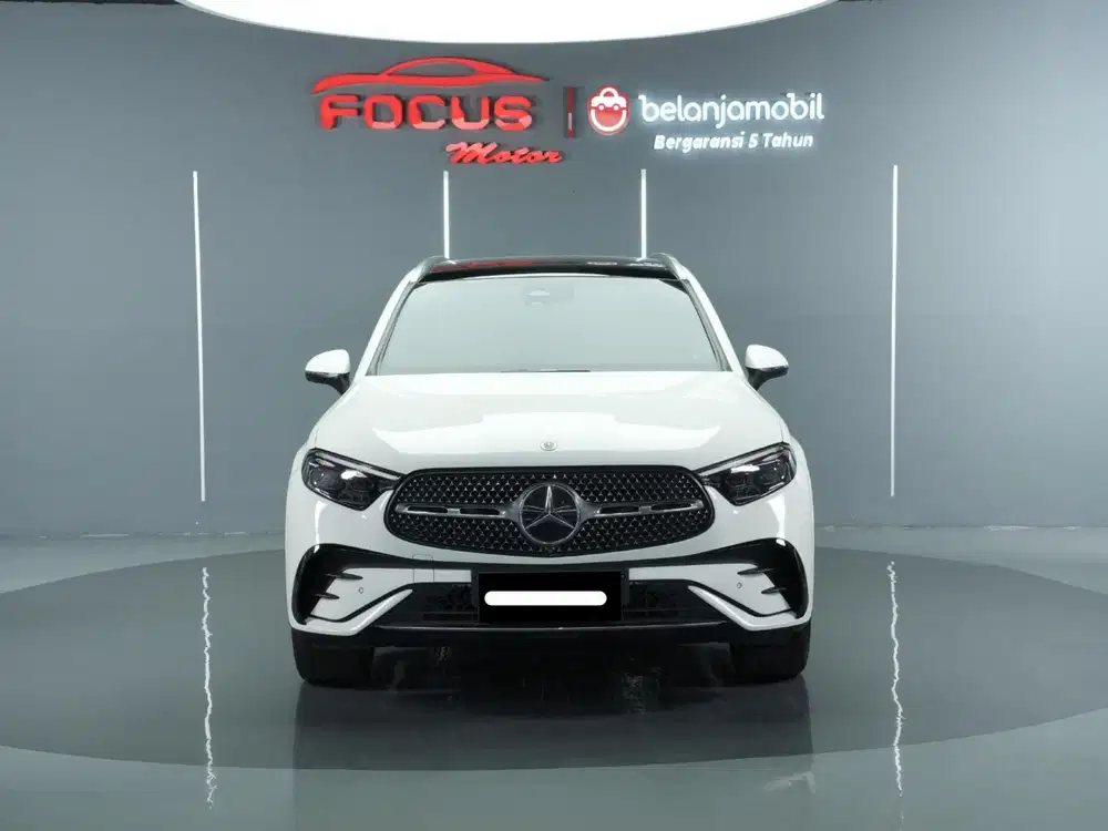 Km 16rb mercedes benz mercy glc300 amg line 2024 putih