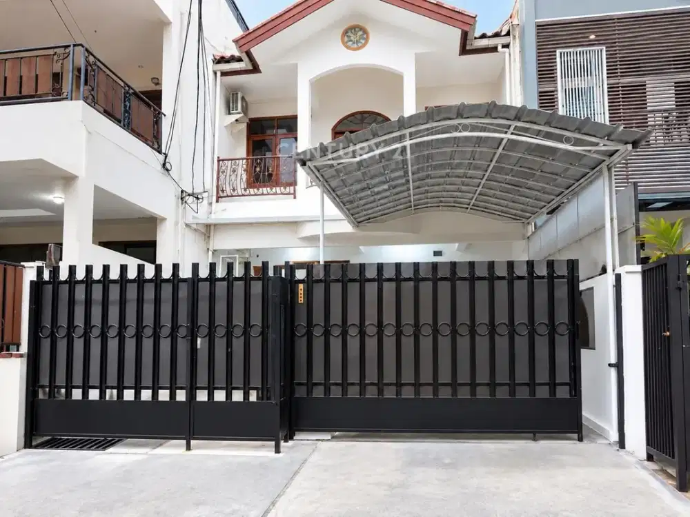 Disewa Rumah Pondok Indah Row Jalan Lebar