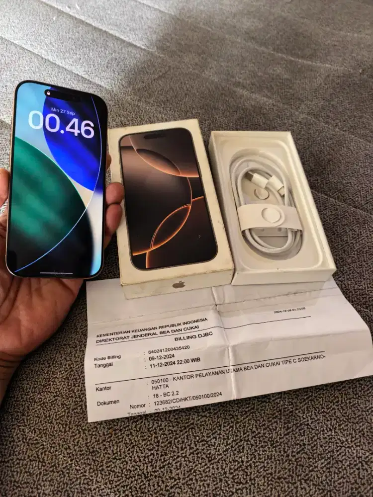Iphone 16 pro 256gb inter beacukai MINUS baca deskripsi bisa tt hp