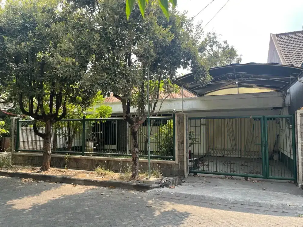 Hunian di Gayungsari Row Jalan Lebar, Lingkungan Nyaman, Dekat Tol, Dekat A. Yani
