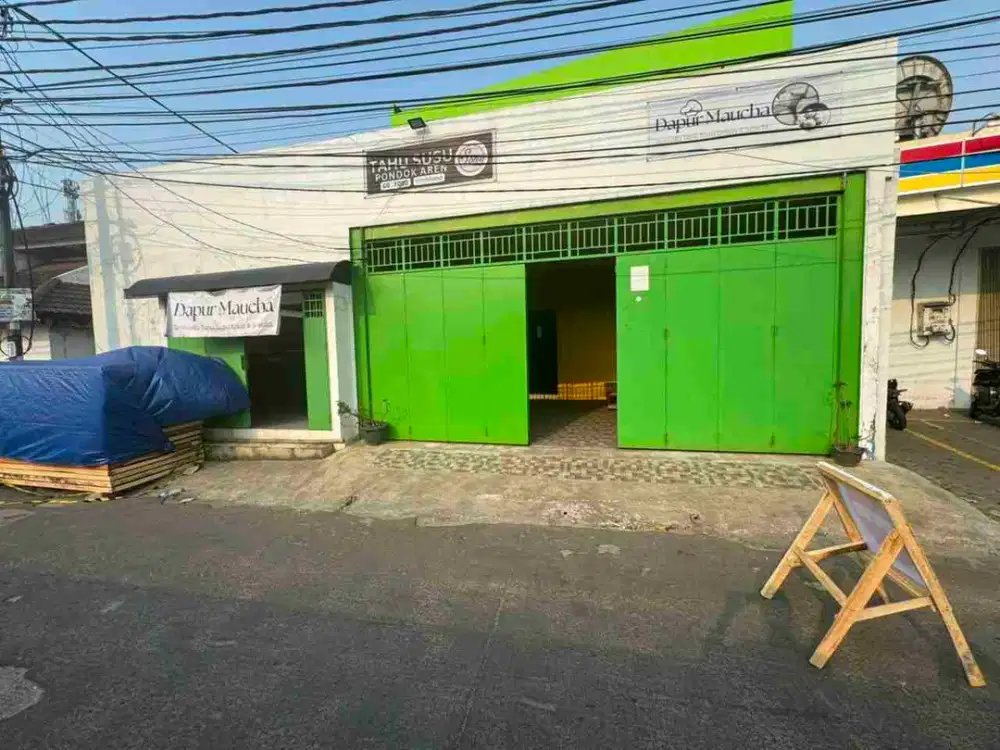 Rumah Strategis untuk Tinggal dan Usaha di Taman Mangu Indah