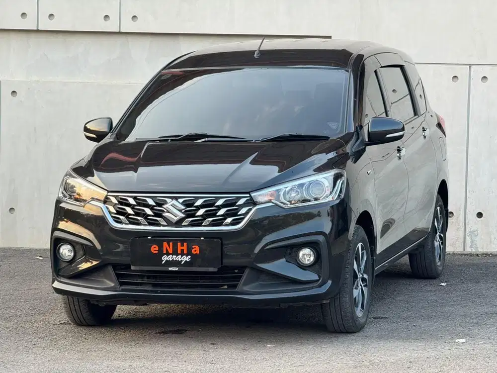 KM 16rb.. Suzuki Ertiga GX 1.5 Hybrid AT 2023.. eNHa garage Semarang..